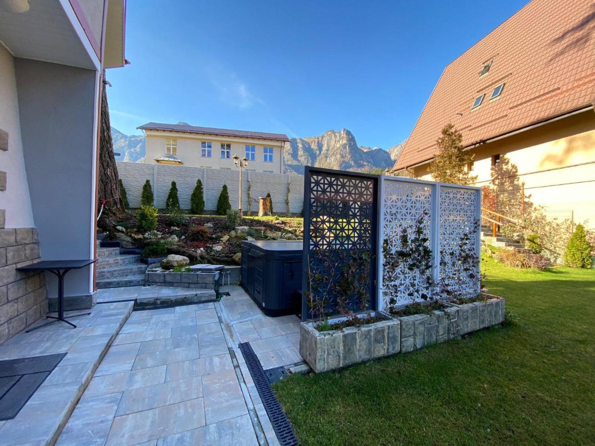 Royal Inn Busteni-Adults Only Экстерьер фото