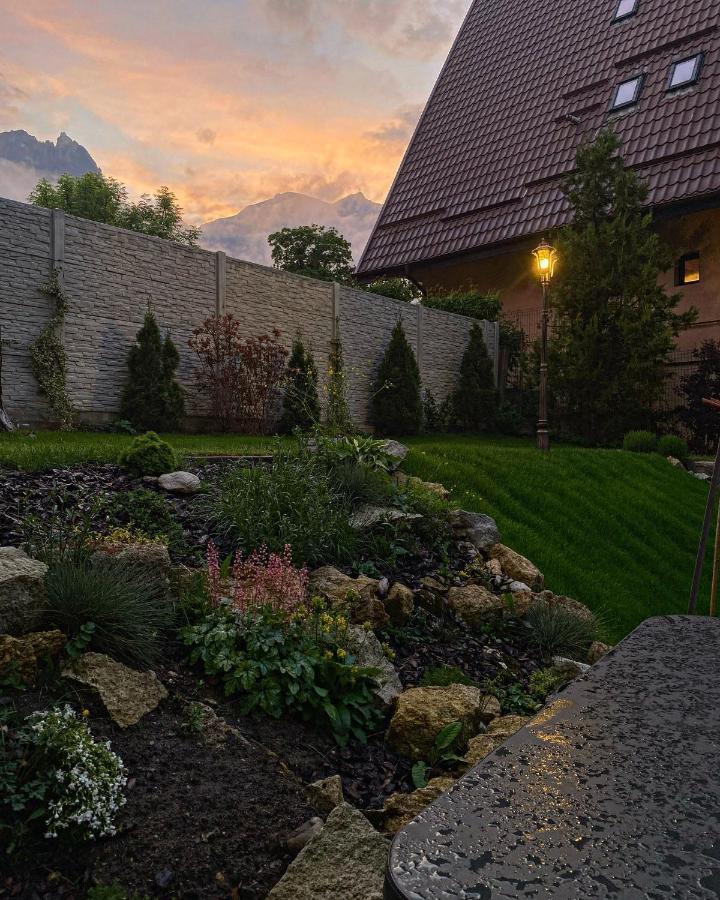 Royal Inn Busteni-Adults Only Экстерьер фото
